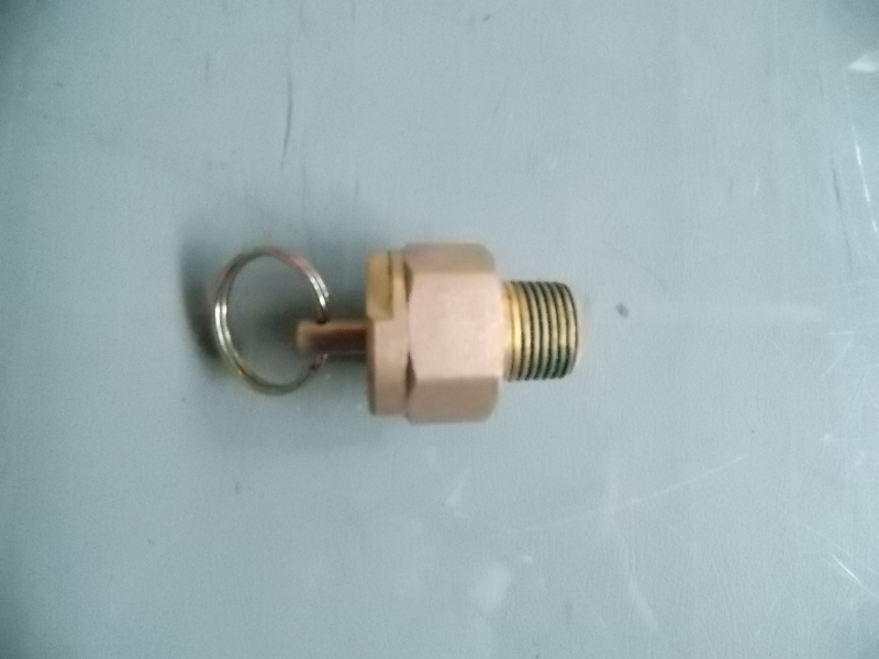 Клапан сброса воды в сборе