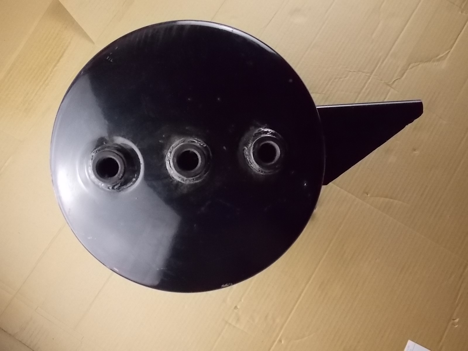 Auxiliary air storage cylinder assembly-2