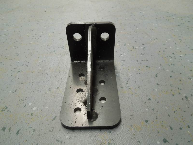 Air storage cylinder bracket (1 piece, bending L-shaped, L=120,5L)-1