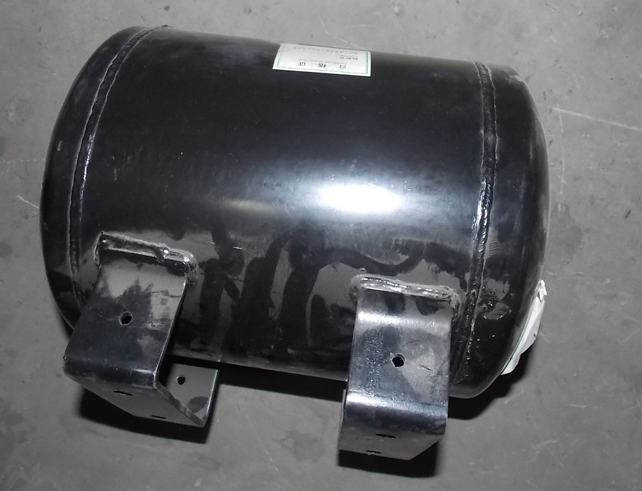 Air storage cylinder (15L, φ246, with bracket, Q195)