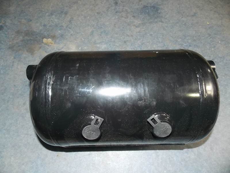Double Fed Gas Cylinder (5+5L, φ196, no bracket, Q195)