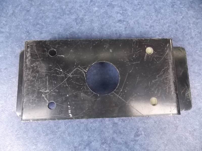 Air storage cylinder bracket (1 piece, U-shaped, L=315, equipped with φ284) (D20)-2