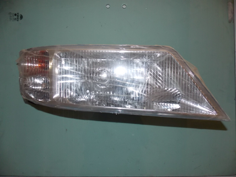 D Right front lamp assembly (integral 6790) 6830 Oceanwide-2