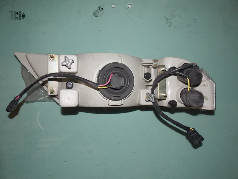 D D Left headlight assembly (integral 6790) 6830 Oceanwide-1