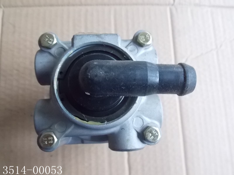 D brake valve (WABCO, replaced by 3514-00026)-3