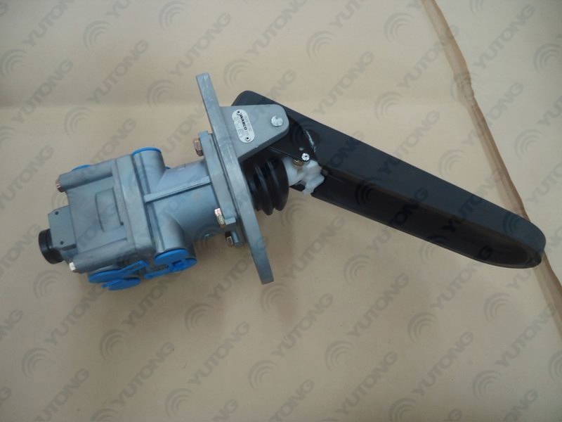 Brake valve, 45° supercharged pedal-2