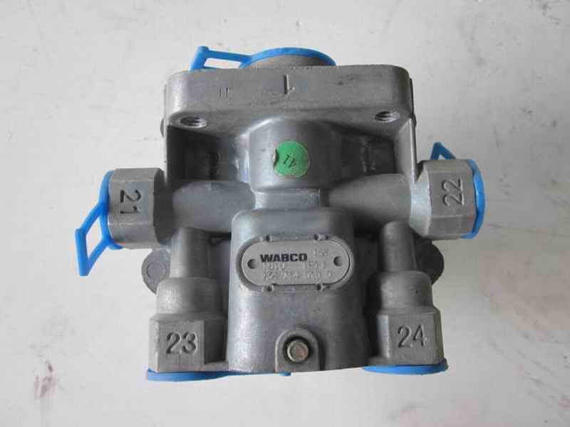D Four-loop protection valve (WABCO, replaced by 3515-00042)-3