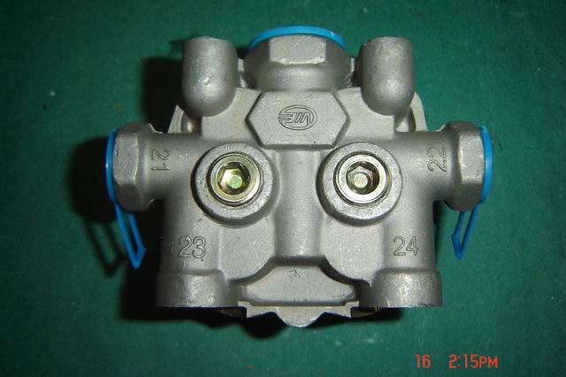 Four-circuit protection valve (Wan An)