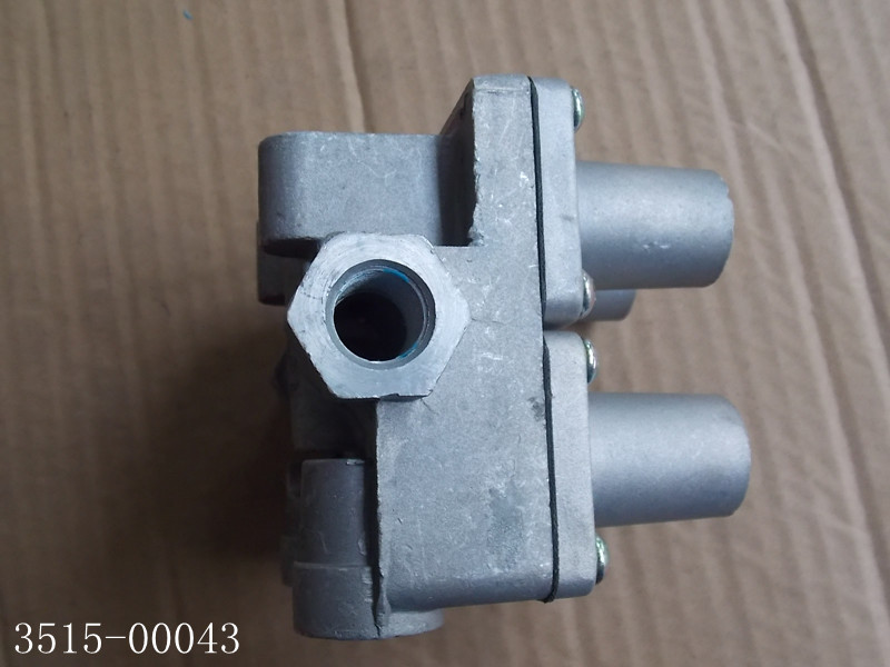 Четырехконтурный защитный клапан в сборе-2