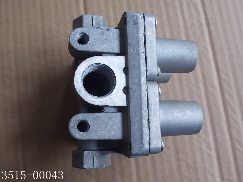 Четырехконтурный защитный клапан в сборе-3