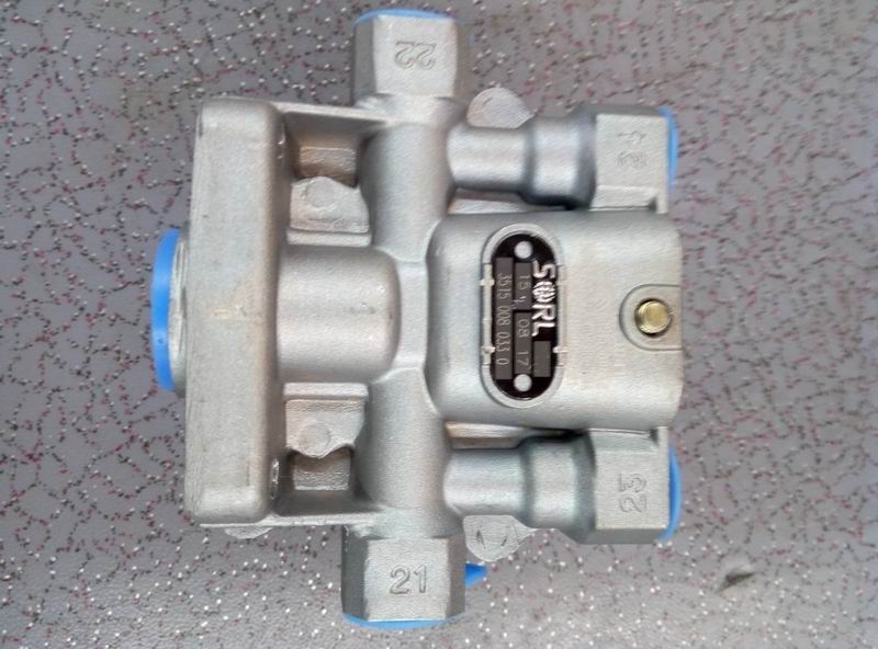 Четырехконтурный защитный клапан-1