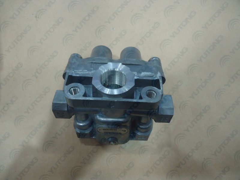 Four-loop protection valve-1