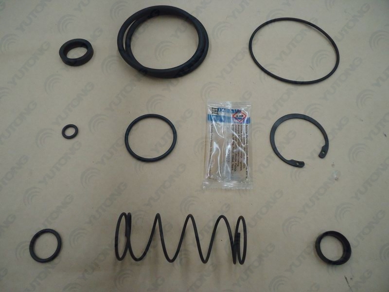 Differential relay valve repair kit