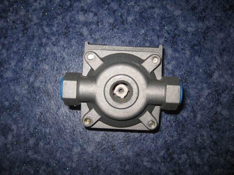 Quick release valve