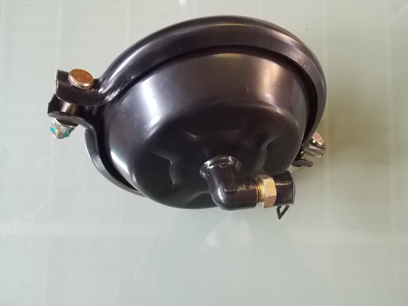 Rear brake air chamber bracket-left and left-1