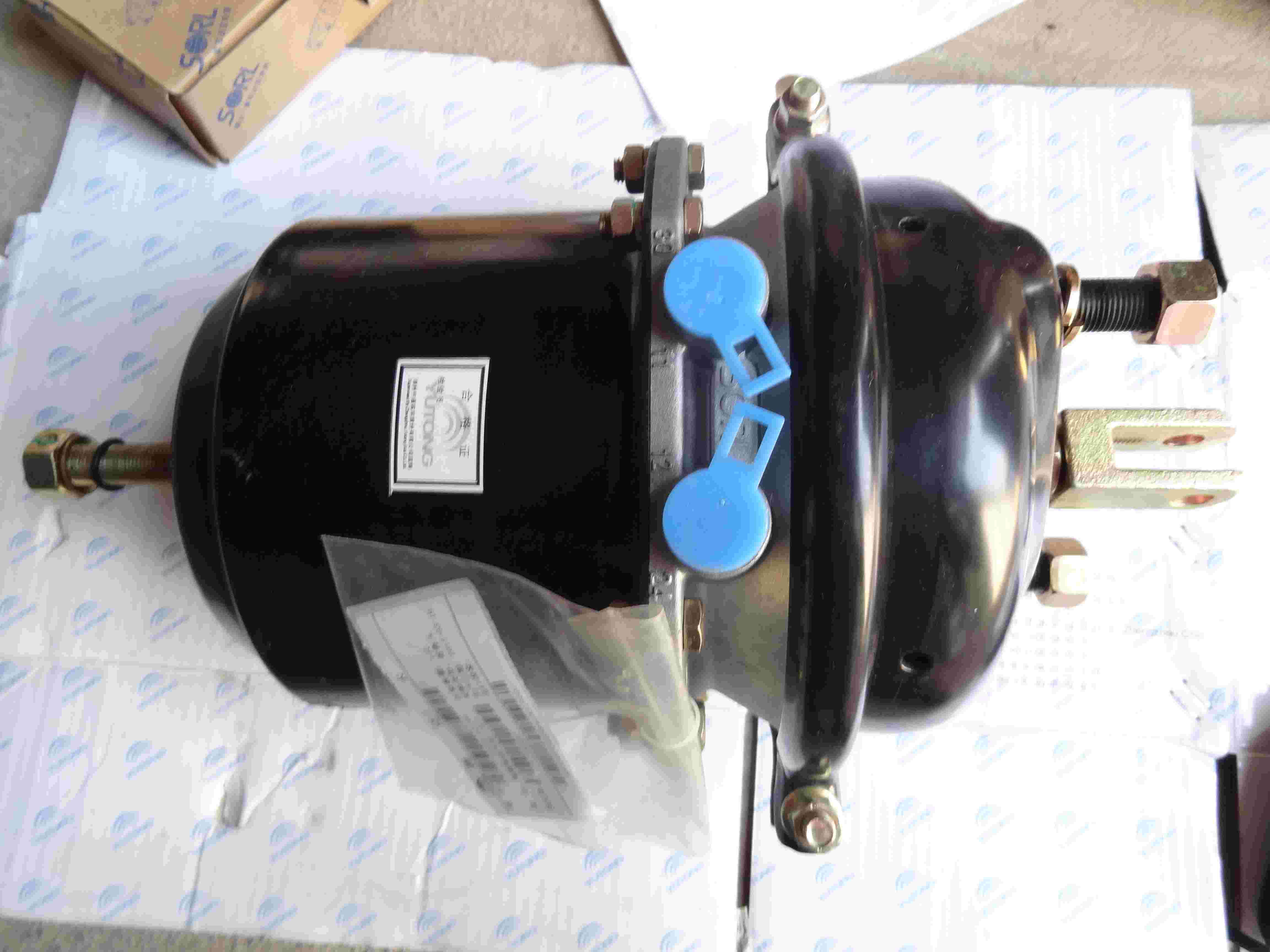 Rear brake air chamber assembly-right; 27″/24″