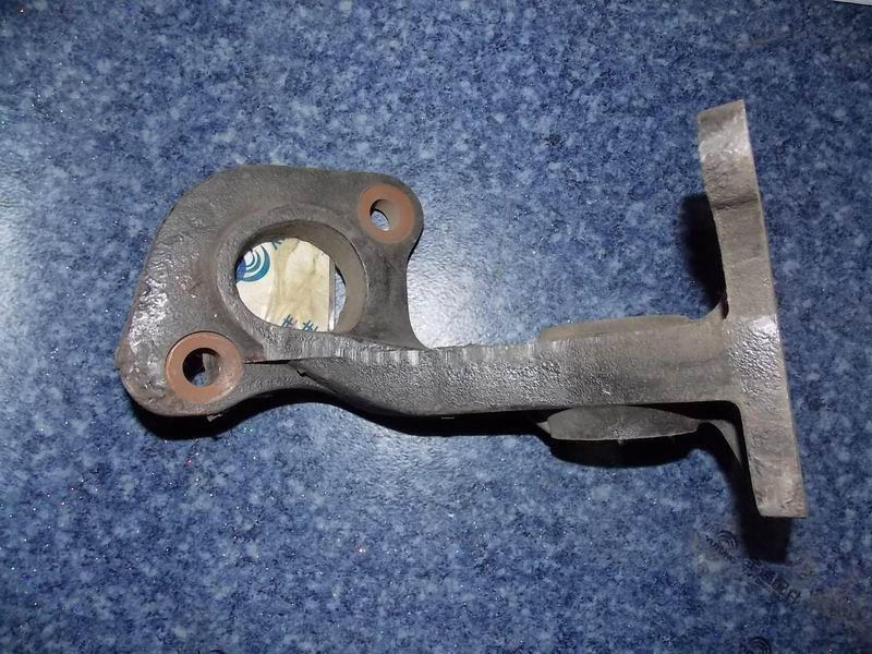 Rear left air chamber bracket