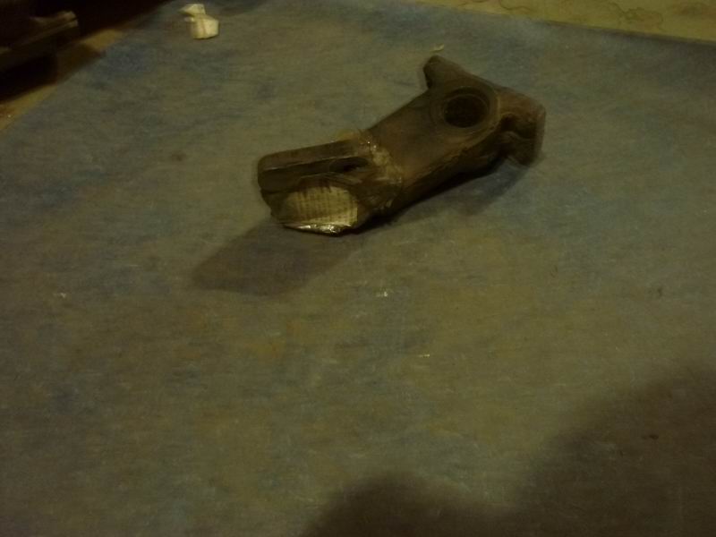 Rear brake air chamber bracket-left-2