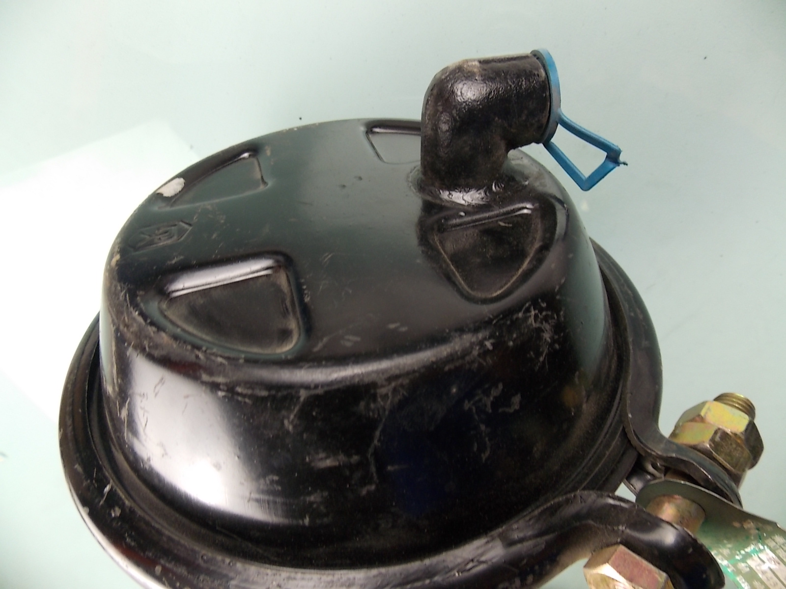 Front brake air chamber assembly-left; new-1