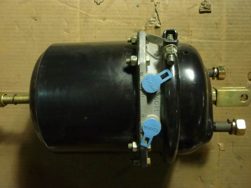 Rear brake air chamber assembly-right; 30″/30″-2