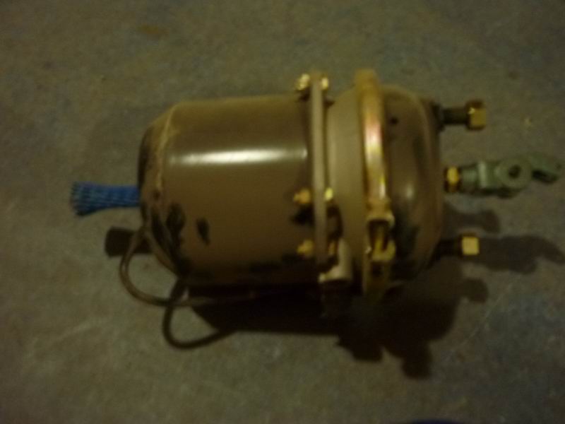 Rear brake air chamber assembly - right; 30″/24″