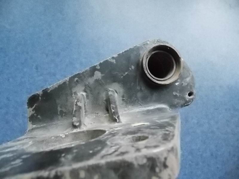 Rear left air chamber bracket-2