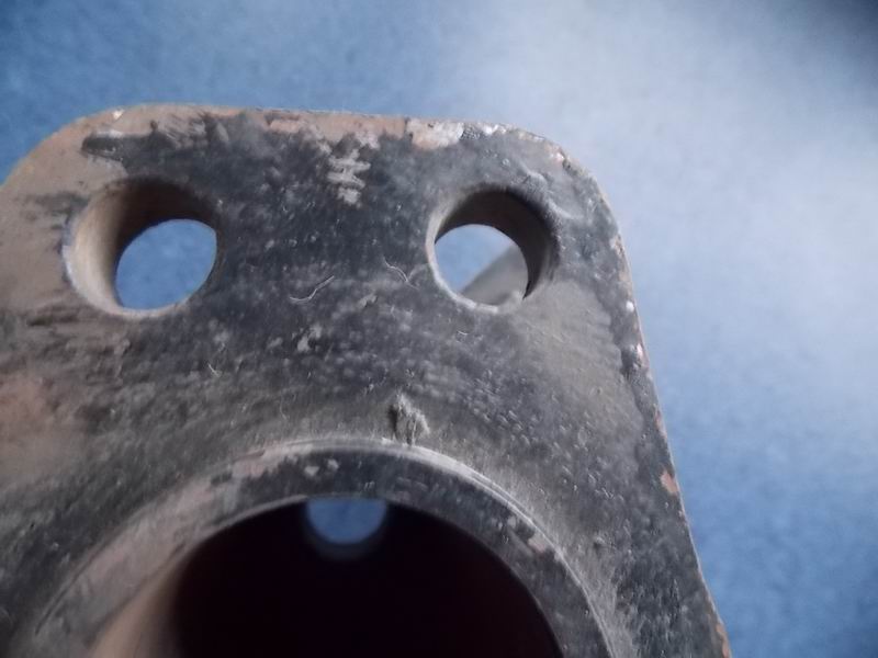 Rear left air chamber bracket-3