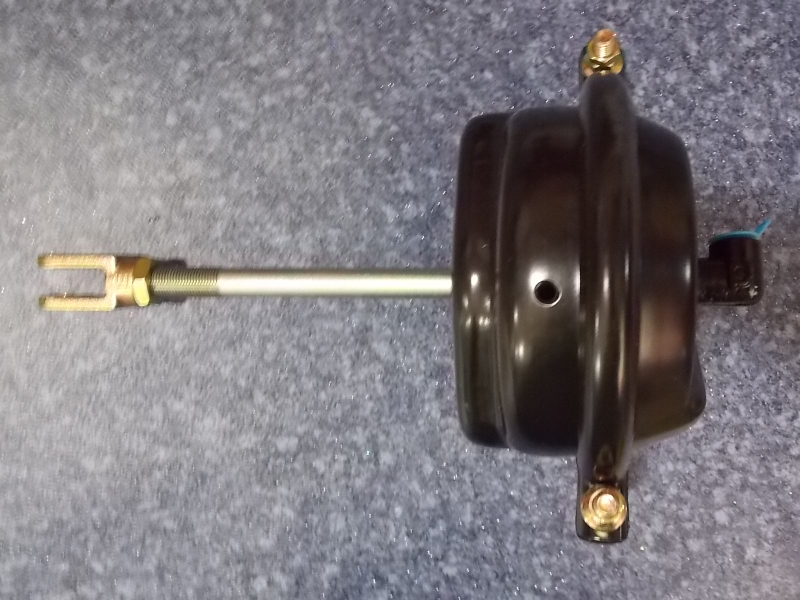 Воздушная камера переднего тормоза в сборе слева