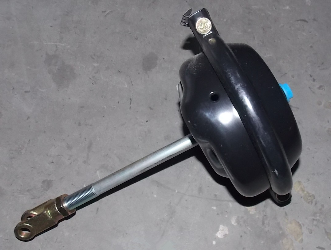 Воздушная камера переднего тормоза в сборе — левый рессорный мост