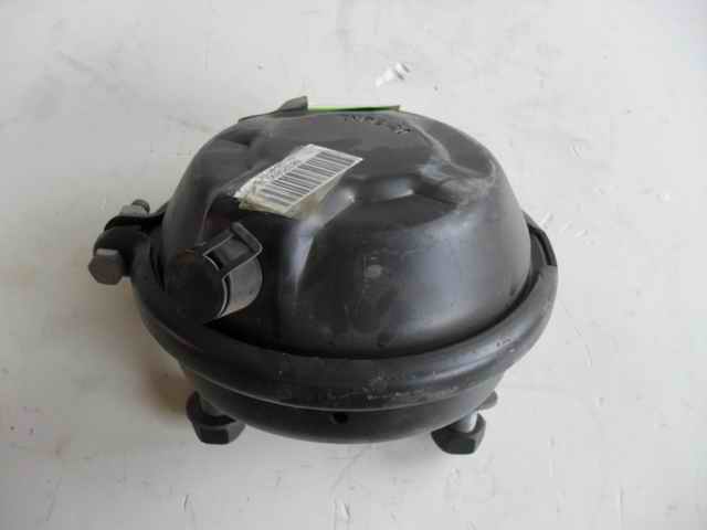 Front right brake air chamber assembly (Micro; 20″; disc type)