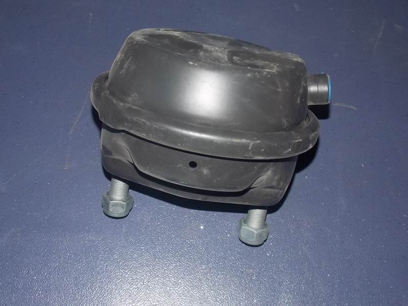 Front brake air chamber assembly (Haldex, 24″, disc type)