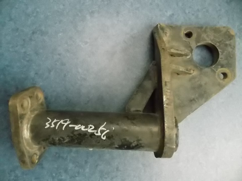 Back right air chamber bracket