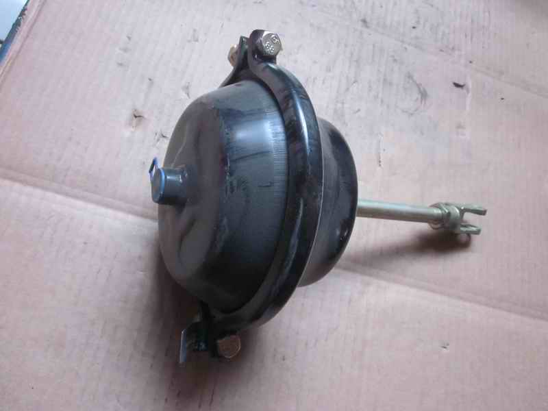 Front brake air chamber assembly-left