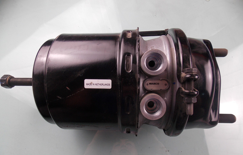 Rear brake air chamber-left