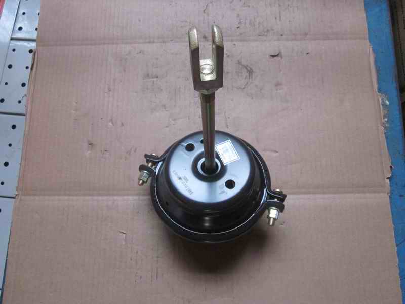 Front brake air chamber assembly-right