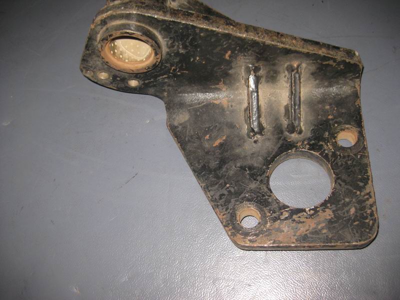 Back right air chamber bracket-2
