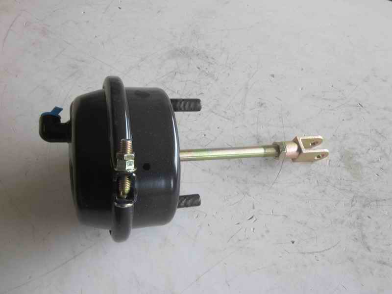 Воздушная камера переднего тормоза в сборе слева