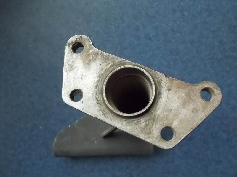 Rear brake air chamber bracket-left-2