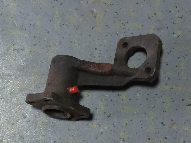 Front brake air chamber bracket-right