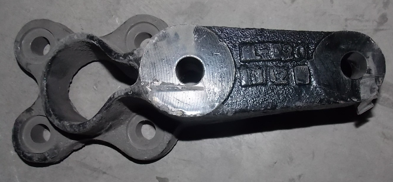 Кронштейн тормозной воздушной камеры