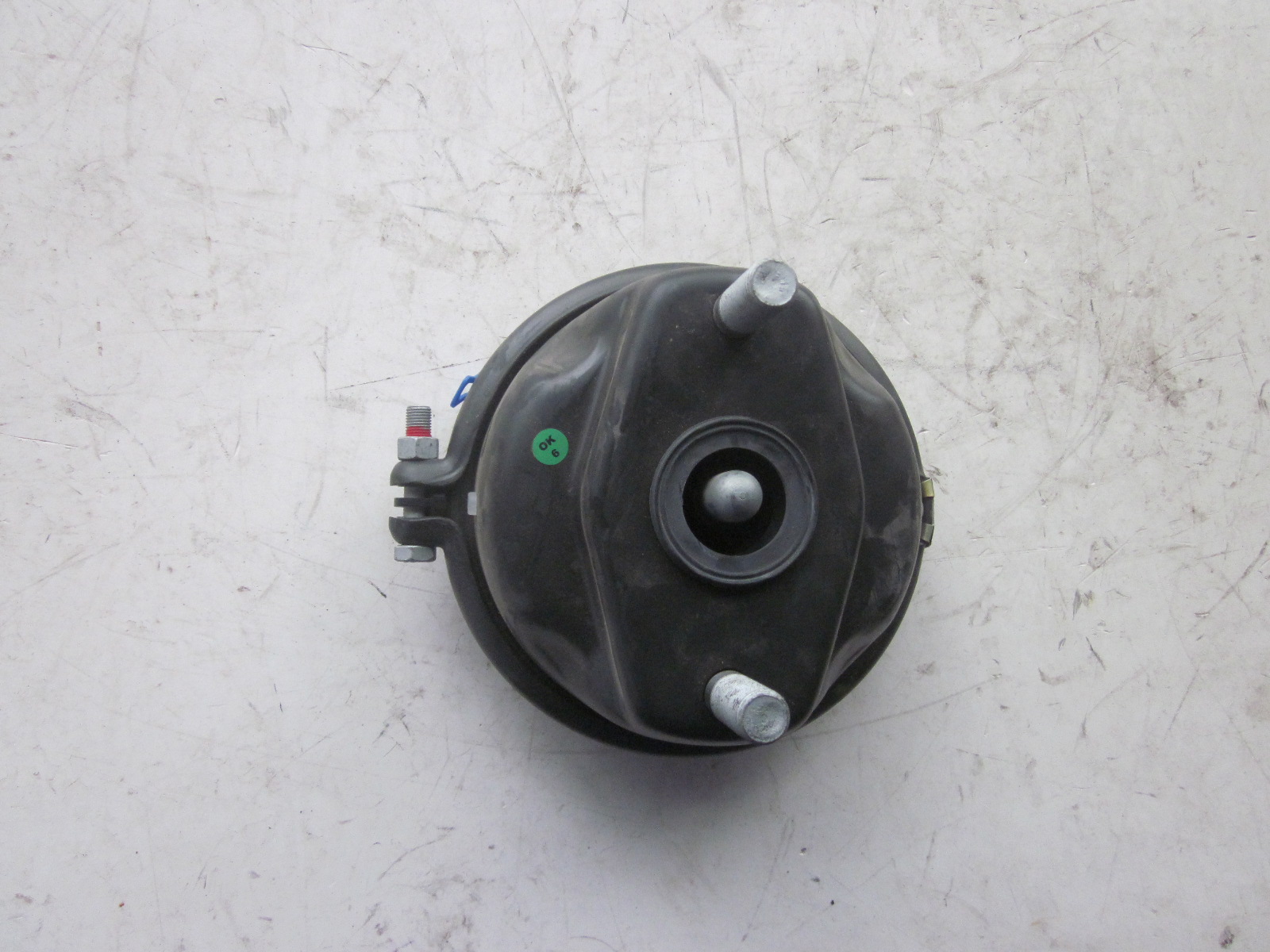 Front left brake air chamber assembly (Mic; 24