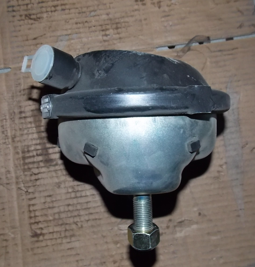 Front brake air chamber assembly (Knoll; 24″; disc type)-1