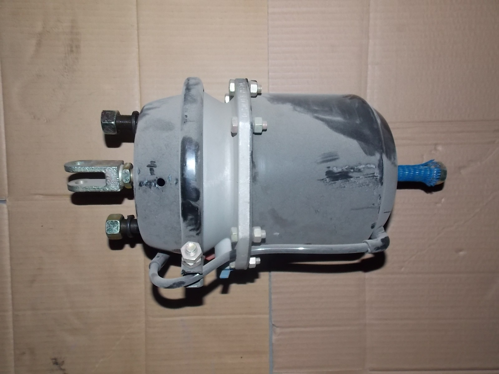 Rear brake air chamber-left-1