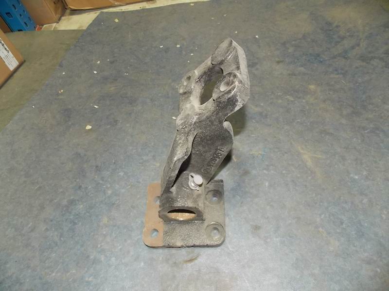 Rear brake chamber bracket-left; consume inventory