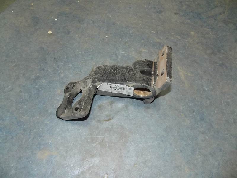 Rear brake chamber bracket-left; consume inventory-2