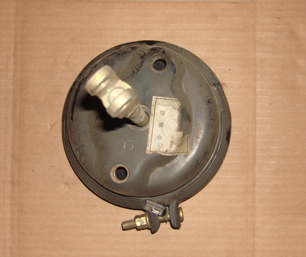 Front brake air chamber assembly-right;24″