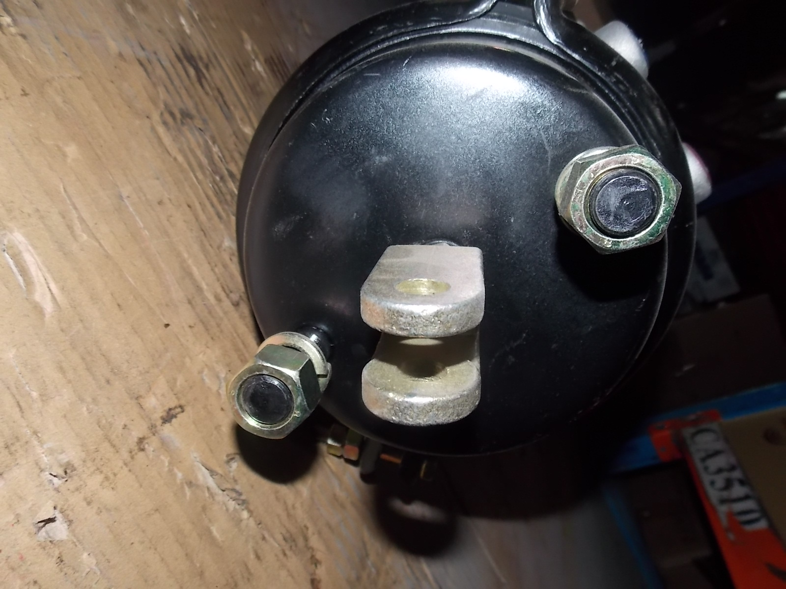 Brake air chamber assembly-left-5