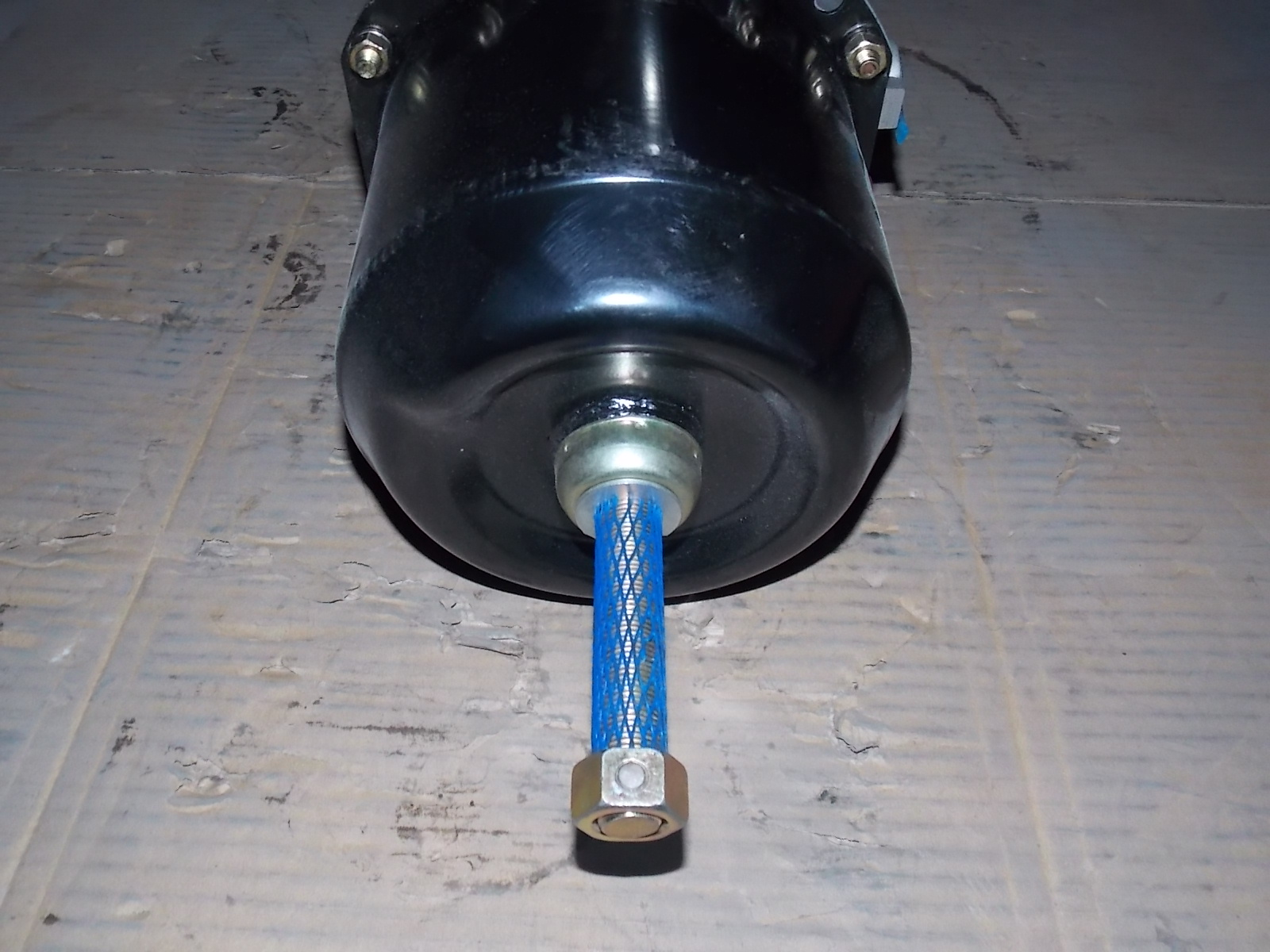 Тормозная воздушная камера в сборе, правая-3