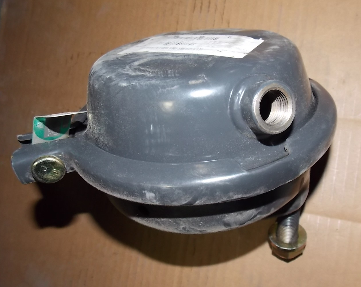 Front brake air chamber assembly - left; 14″