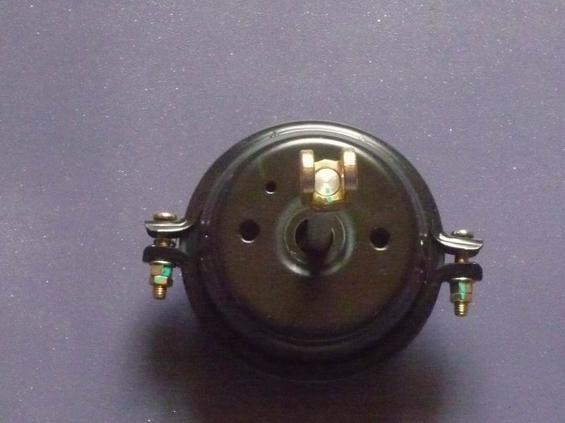 Воздушная камера переднего тормоза в сборе-правая; 20 ″